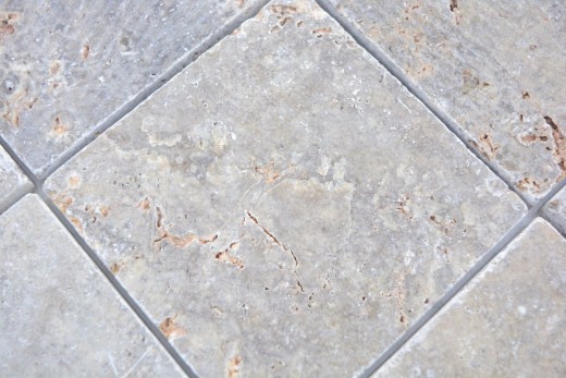 Carreau travertin pierre naturelle Silver argent blanc gris clair Carreau pierre naturelle argent aspect antique Carreau de sol Carreau mural cuisine - MOSF-45-47030