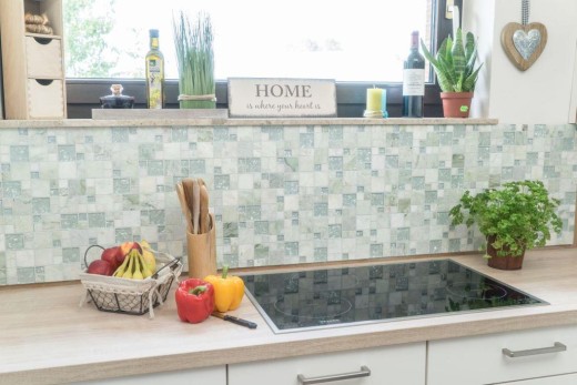 Pierre naturelle Mosaïque de verre Marbre Carreaux de mosaïque gris clair gris-vert blanc avec gravure Carrelage mural - MOS88-MC639