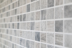 Mosaïque de verre Revêtement mural durable Structure bois recyclé gris clair Carrelage MOS63-312