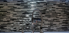 Échantillon manuel de mosaïque Carreau composite aluminium alu gris noir Carrelage cuisine MOS49-0308_m