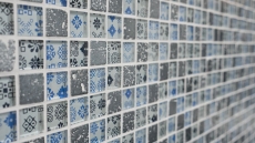 Échantillon manuel Carreau de mosaïque Translucide bleu noir Mosaïque de verre Crystal Resin aspect bleu noir argenté MOS83-CB07_m