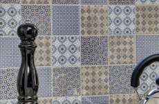 Mosaïque rétro vintage dosseret de cuisine blanc bleu orange gris MOS22B-1404_f | 10 tapis de mosaïque