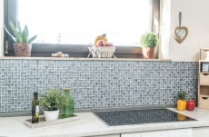 Carreau de mosaïque Translucide bleu noir Mosaïque de verre Crystal Resin optique bleu noir argenté MOS83-CB07_f