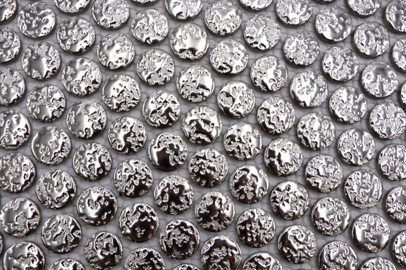 Carreau de mosaïque céramique Bouton Loop Penny rond uni argent martelé MOS10-0207