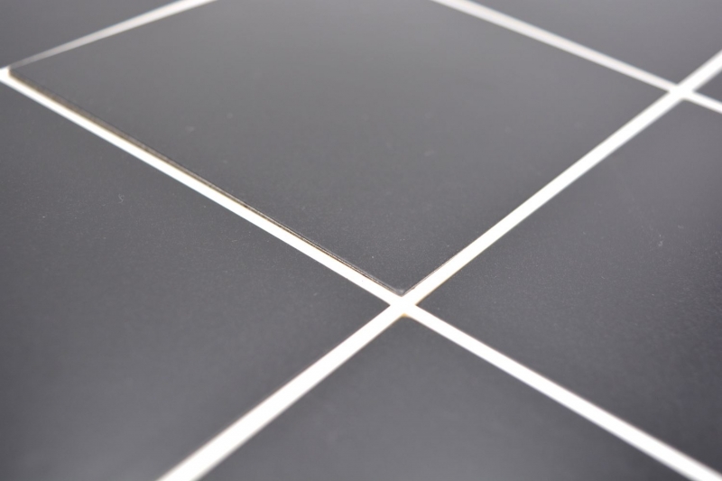 Échantillon manuel Tapis mosaïque autocollant en métal aspect carrelage noir avec joint blanc MOS200-B03_m