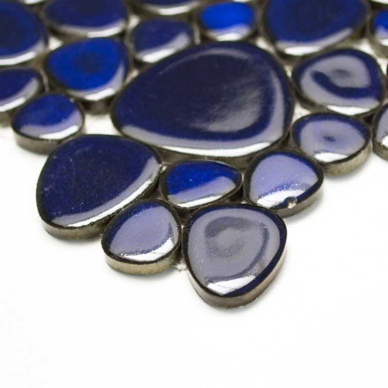 Motif main Mosaïque de galets Pebbles Céramique bleu brillant Receveur de douche Miroir de carrelage MOS12-0405_m