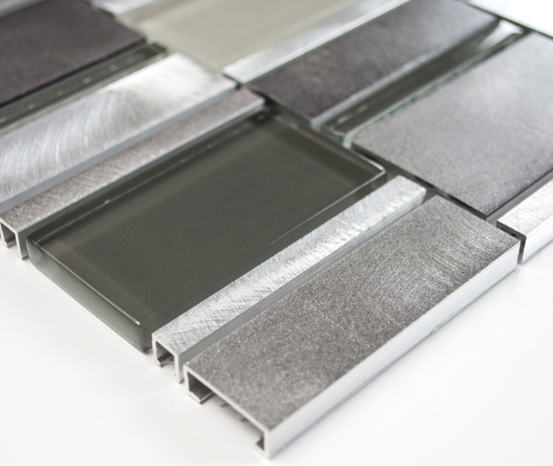 Mosaïque carreau aluminium combinaison mosaïque verre clair gris dos cuisine MOS49-0204
