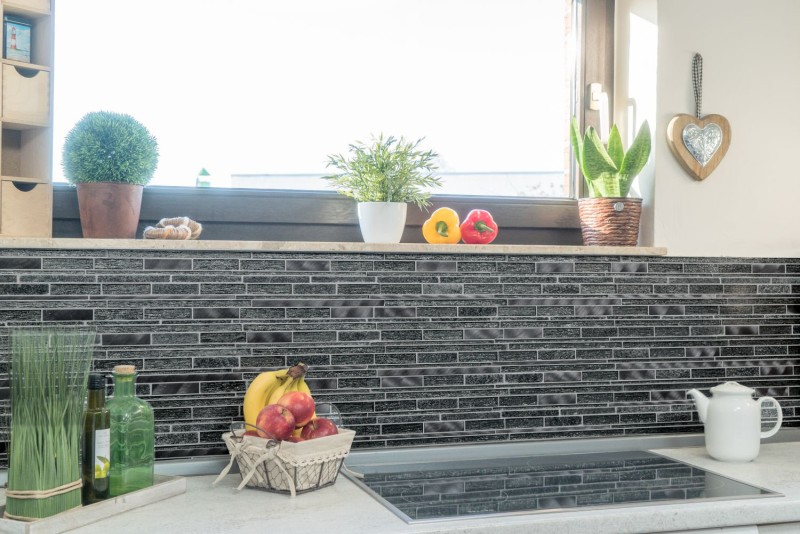 Mosaïque de verre Pierre naturelle Bâtons Carreaux de mosaïque Aluminium noir anthracite gris foncé Protection contre les éclaboussures Parement mural - MOS49-GV84