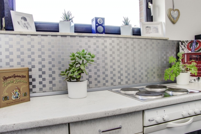 mosaïque autocollante ALU argent métal miroir carrelage dosseret cuisine MOS200-4MM87