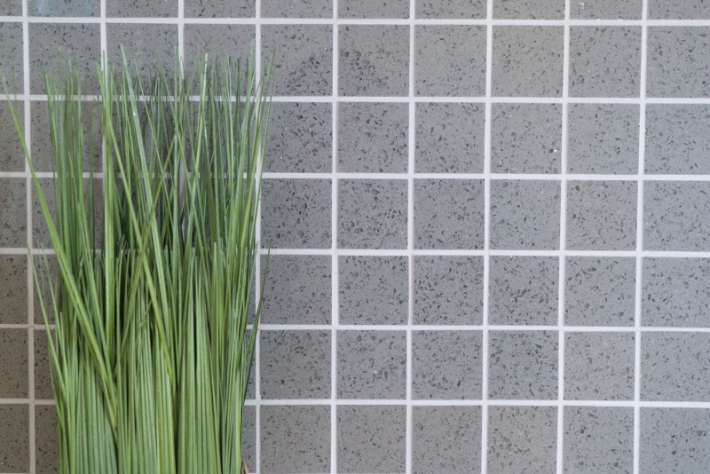 Motif main Mosaïque Carreau Quartz Composite Pierre artificielle grise Artificial MOS46-ASM43_m