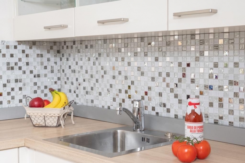 Carreau de mosaïque Translucide acier inoxydable blanc Mosaïque de verre Crystal acier blanc verre MOS63-CM-424_f | 10 Tapis de mosaïque