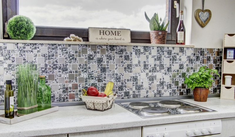 Carreau de mosaïque translucide acier inoxydable noir argent combinaison mosaïque de verre Crystal acier noir structure MOS88-0203_f | 10 tapis de mosaïque