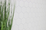 Motif main Mosaïque Carreau céramique Hexagone blanc brillant Dos de cuisine Protection anti-projections MOS11B-0102_m