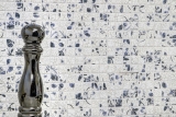 Motif main Carreau de mosaïque Rétro Vintage Céramique blanche fleur bleue Dos de cuisine MOS18D-1404_m