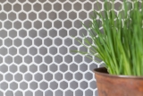 Échantillon manuel de mosaïque ECO Recycling GLAS Hexagon Enamel gris-brun mat MOS140-HX15G_m